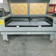  昌泰皮毛制品厂 主营 羊皮长毛汽车座垫 剪